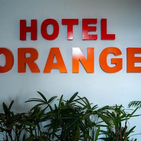 Hotel Orange บูบันเนสชวาร์ ภายนอก รูปภาพ