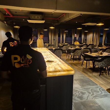 Hotel Orange บูบันเนสชวาร์ ภายนอก รูปภาพ